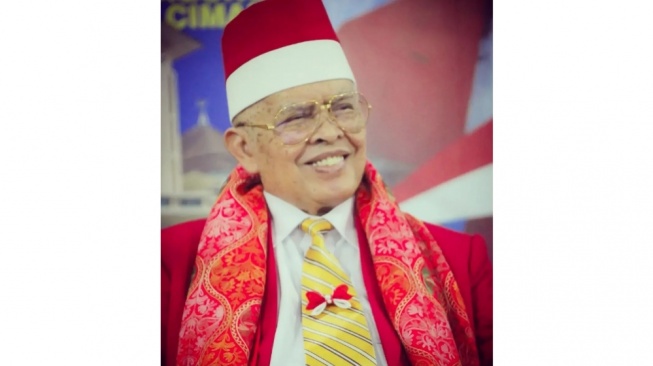 Silsilah Abah Aos, Ulama Pendukung AMIN yang Klaim Anies Adalah Imam Mahdi