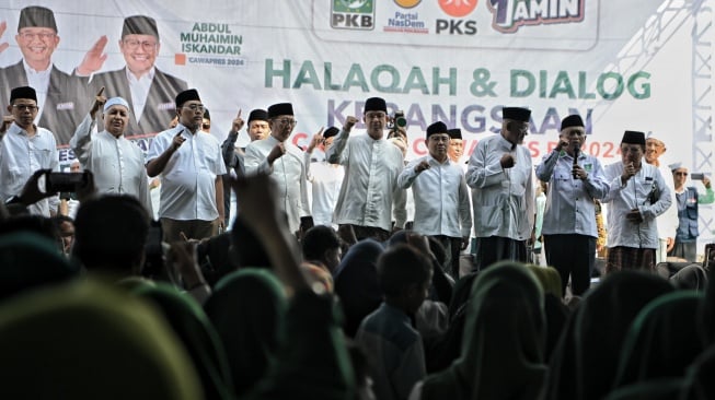 Kunjungi Pondok Pesantren di Tuban, Anies Optimis Suara Perubahan Makin Kuat dan Luas