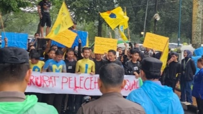 Rapor Merah Untuk Dua Periode Bima Arya Sebagai Wali Kota Bogor, Mahasiswa Beri Catatan Ini