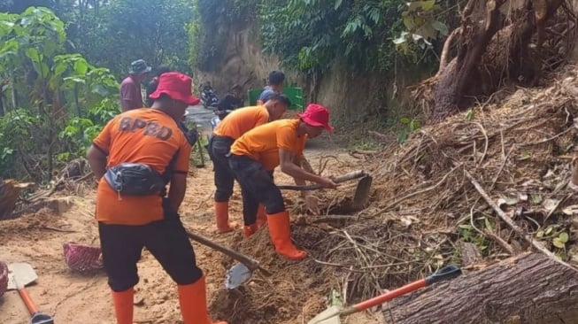 568.219 Jiwa Terkena Dampak Bencana Alam di Kabupaten Bogor Selama Tahun 2023: 29 Orang Meninggal Dunia