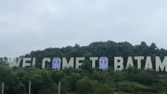 Ini Pihak yang Beri Izin Pemasangan Baliho Prabowo-Gibran di Welcome to Batam