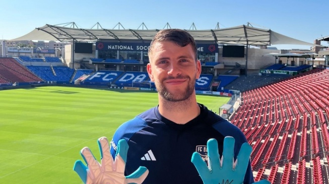 Maarten Paes, kiper FC Dallas yang digadang bakal dinaturalisasi (Instagram/maartenpaes)