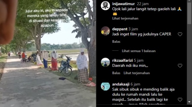 Momen wanita petani salat di pinggir sawah membuat warganet terharu. [Instagram]