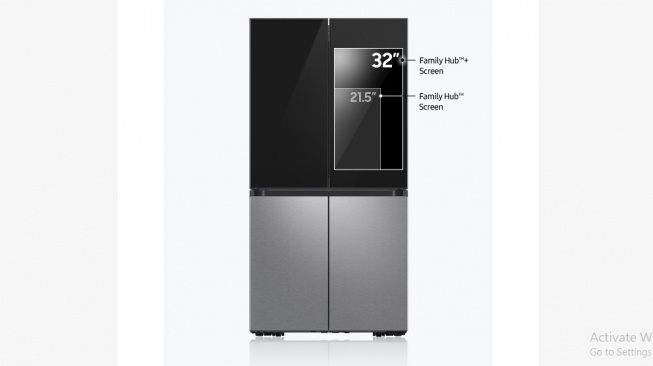 Bespoke 4-Door Flex Refrigerator. [Samsung]