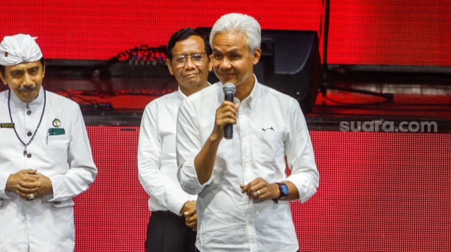 Duh! Elektabilitas Ganjar-Mahfud Paling Buncit di Survei LSN