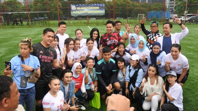 Main Mini Soccer di Samsul Cup, Kaesang Menangkan Tim Belimbing Sayur Lewat Adu Penalti