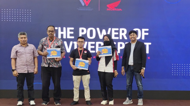 Apresiasi Kinerja Terbaik Karyawan, Wahana Honda Gelar Sales Force Rewarding 2023