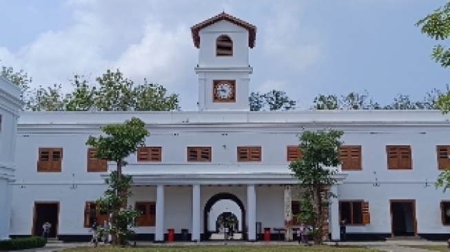 Benteng Pendem Van Den Bosch Wisata Sejarah dan Spot Foto Instagramable