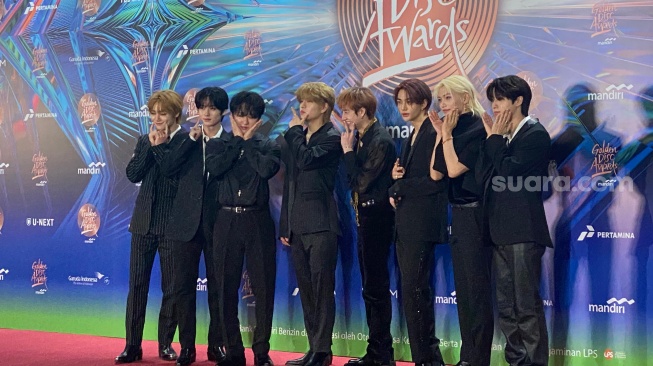 Deretan Potret Menawan Bintang K-Pop di Red Carpet Golden Disc Awards 2024 Jakarta, IVE Tampil Bak Peri