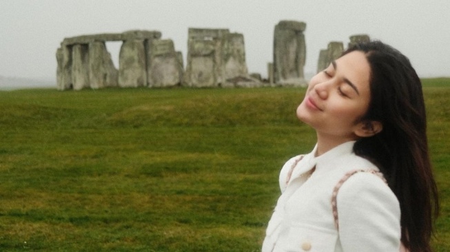 5 Fakta Menarik Stonehenge, Situs Bersejarah Penuh Misteri yang Azizah Salsha Kunjungi