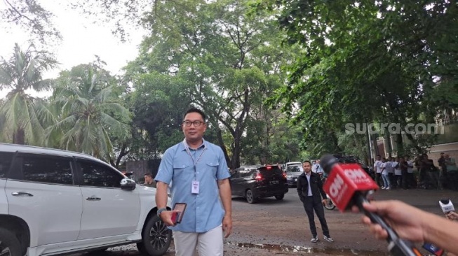 Kasus Ridwan Kamil Saweran Rp 200 Ribu di Tasik DitanganI Bawaslu, Termasuk Politik Uang?