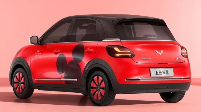 Wuling Hadirkan Paket Modifikasi Binguo EV Edisi Mickey Mouse. (Wuling)