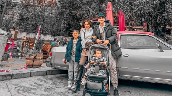 Liburan Keluarga Jessica Iskandar di Cappadocia.  (Instagram/inijedar)