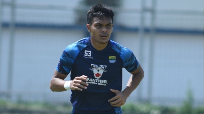 Gelandang Tengah Klub Persib Bandung, Rachmat Irianto. (ligaindonesiabaru.com)