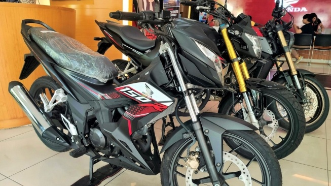 Dapatkan harga seru promo sepeda motor Honda wilayah Jakarta-Tangerang untuk Januari 2024  [PT Wahana Makmur Sejati].