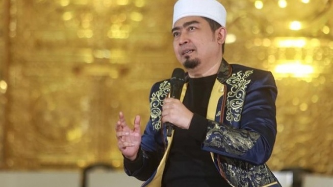 Intip Fasilitas Mewah di Rumah Ustaz Solmed Ini Jarang Dimiliki Orang Lain, dari Pom Bensin Sampai Kafe Pribadi