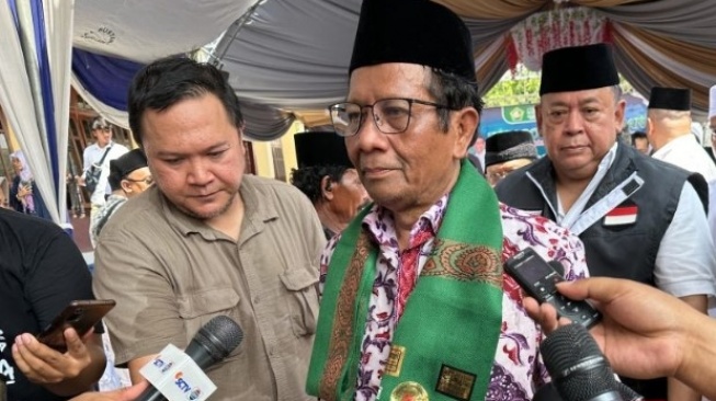 Cowok Taurus Disebut Setia Pada Satu Pasangan, Mahfud MD Jadi Contoh Nyata?