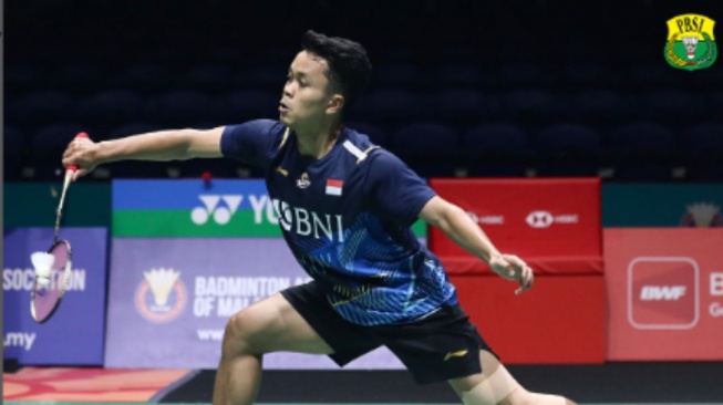 Anthony Ginting takluk 2 gim langsung dari Lu Guang Zhu dalam Malaysia Open 2024 (@badminton.ina)