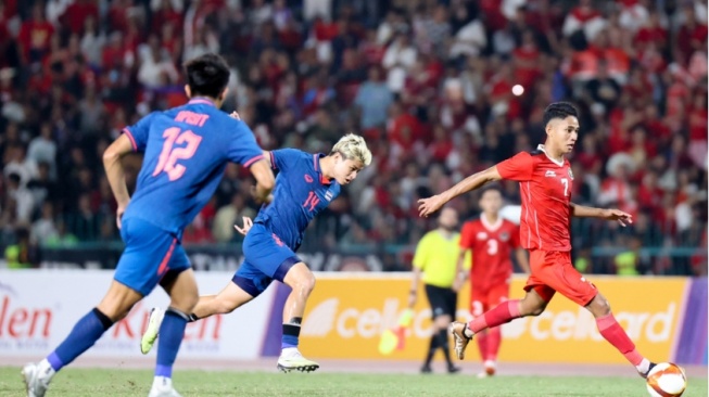 Timnas Thailand saat duel dengan Indonesia dalam babak final SEA Games 32 di Kamboja (pssi.org)