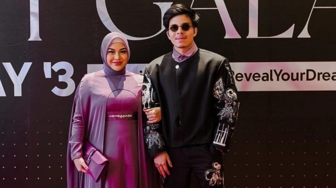 Aurel Hermansyah dan Atta Halilintar (instagram)