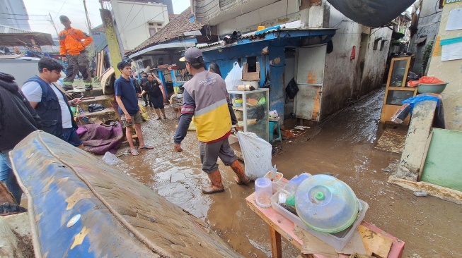 Mengerikan, 857 Warga Terdampak Akibat Banjir Braga Bandung