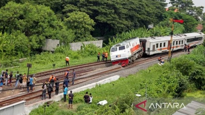 Dampak Kereta Anjlok di Sidoarjo, Perjalanan Sejumlah KA Lintas Selatan Jawa Tengah Alami Keterlambatan