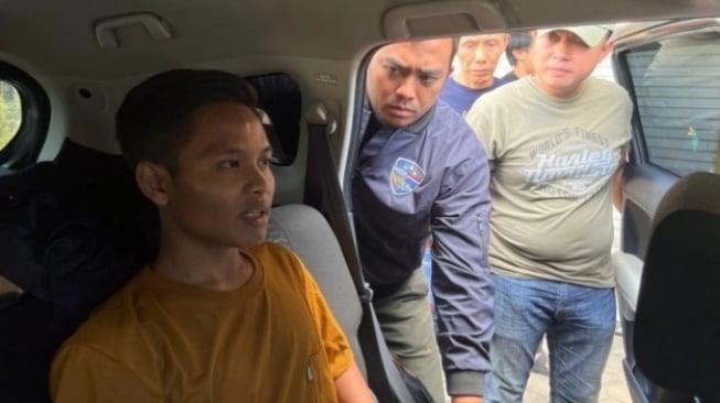 Pelaku yang ancam tembak Anies Baswedan ditangkap di Jember, Jawa Timur. [ist/dok. polisi]