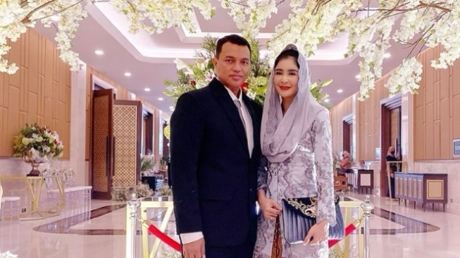 Koleksi tas Uut Permatasari, pedangdut yang kini jadi istri AKBP Tri Goffarudin Pulungan (Instagram/uutpermatasari)