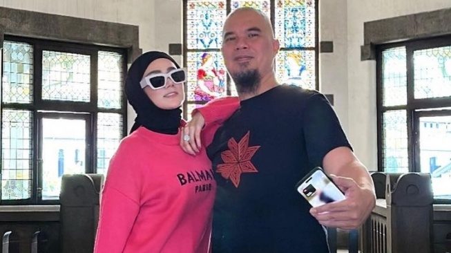 Artis Kompak Nyaleg bareng Keluarga (Instagram/ahmaddhaniofficial)