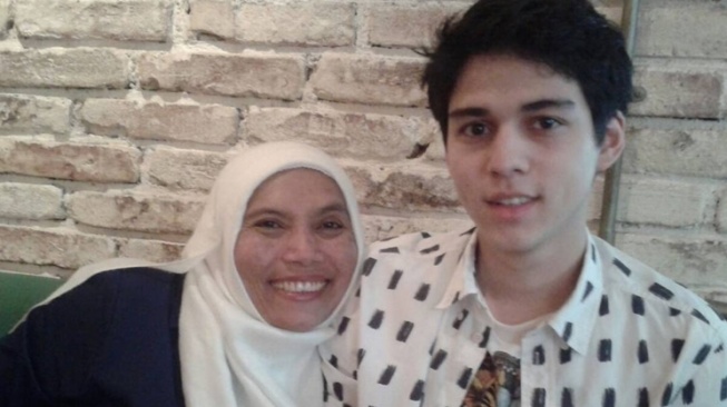 9 Potret Kenangan Ibu Maxime Bouttier, Pernah Foto Bareng Prilly Latuconsina