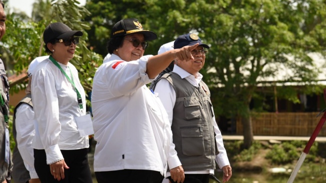 PLN Indonesia Power Bersih-bersih Sungai Cidurian, Kumpulkan Sampah 1.000 Ton