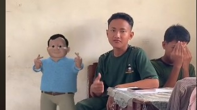 Viral Siswa SMA Mirip Gibran, Gerindra sampai Ikut Komentar