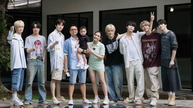 Flexing Punya Beach Club, Raffi Ahmad dan Nagita Slavina Semangat Ajak Member NCT 127 Liburan ke Bali