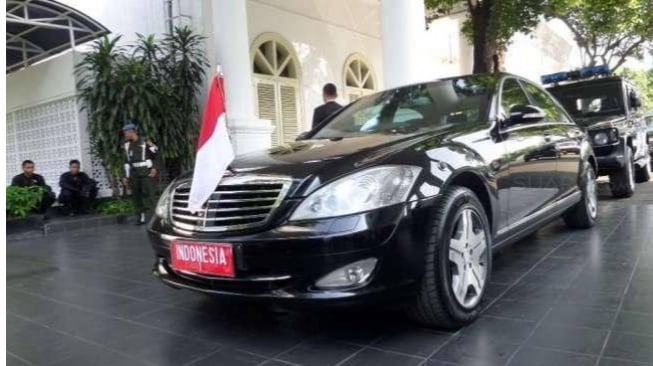 Mobil Presiden RI 1