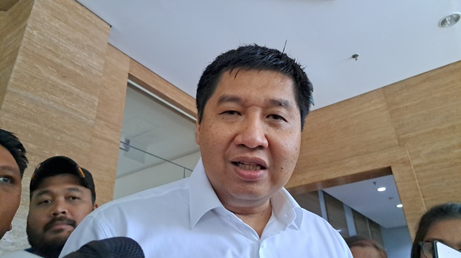 Eks politikus PDIP, Maruarar Sirait pindah haluan dukung capres nomor urut 2 Prabowo Subianto. [Suara.com/Novian]