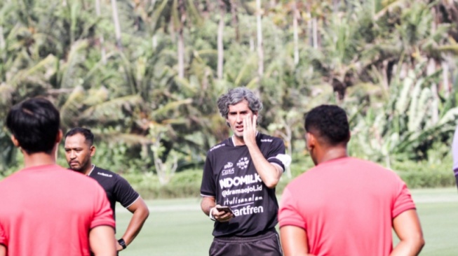 Pelatih Bali United, Stefano Cugurra. (baliutd.com)