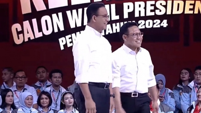 Nama Anies Baswedan dan Muhaimin Iskandar Berubah Jadi Alexander Graham Bell & Aristoteles di Aplikasi KPU