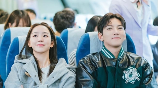 3 Karakter Cowok Green Flag di Drama Korea Welcome To Samdalri, Bikin Meleleh!