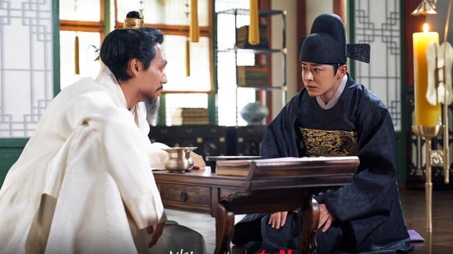 Potret Jo Jung Suk di Captivating The King (Instagram/tvn_drama)