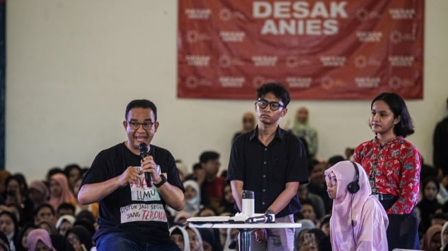 Desak Anies Tetap Membludak Meski Pindah Venue, Anies: Kampanye Dua Arah Diminati Masyarakat Khususnya Anak Muda