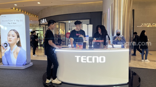 Tecno Bakal Rilis Phantom Ultimate, Smartphone Layar Gulung di MWC 2024