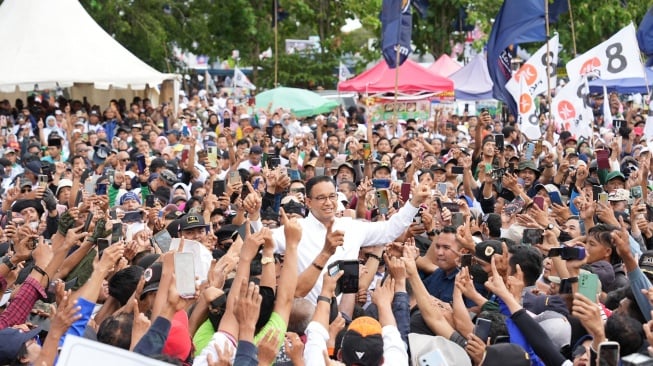 Kampanye Akbar di Cilacap, Anies Gelorakan Perubahan, Adil dan Makmur untuk Semua