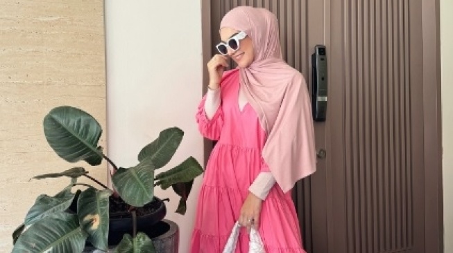 OOTD Hijab Irish Bella. (Instagram/@_irishbella_)