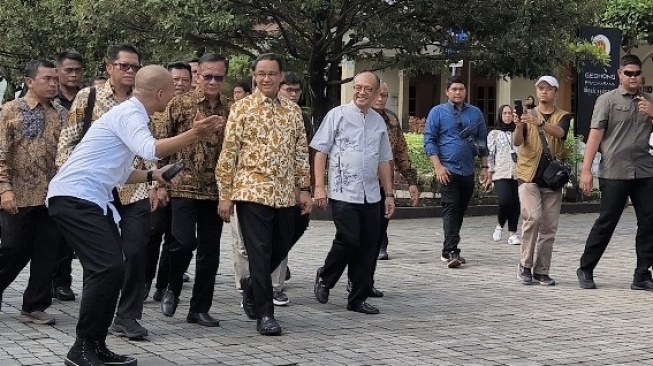 Jalan Kaki dari Malioboro, Anies Sowan Sri Sultan HB X di Kepatihan