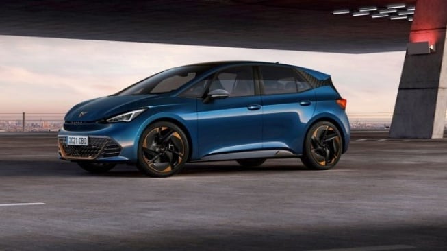 Cupra Born, salah satu model EV yang laris dipasarkan di Eropa tahun lalu [picture courtesy of Cupra].