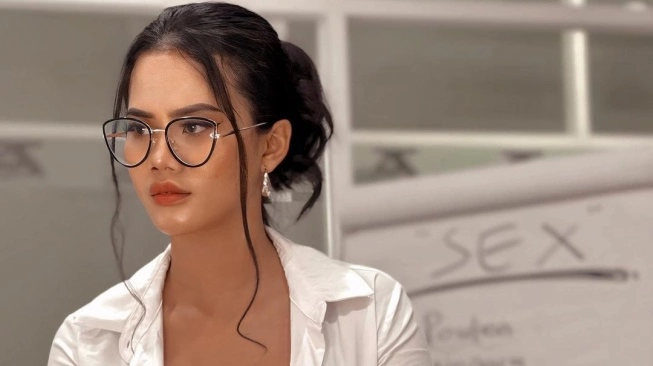 Jennifer Lopesning aral jinsiy aloqasi