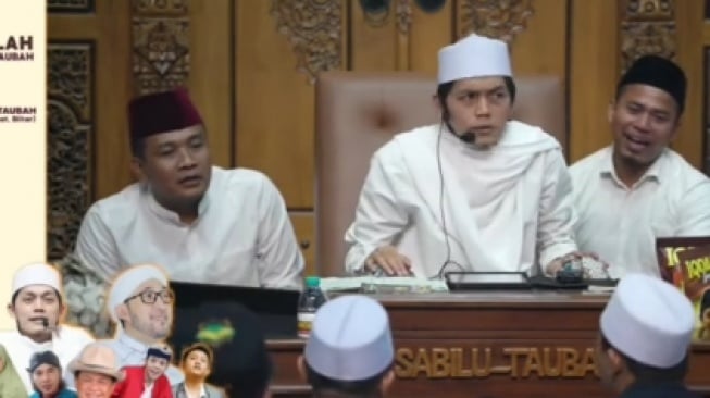 Jadwal Gus Iqdam Oktober 2024: Samarinda, Solo, Tenggalek, Kediri, Ponorogo Hingga Lamongan