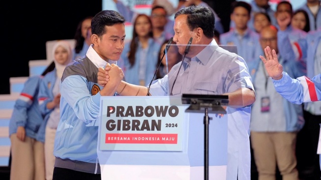 Bela Gibran yang Kerap Diremehkan, Prabowo: Paten Gak Pilihan Gua!