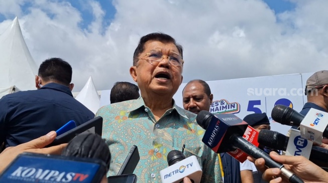 Surya Paloh Ungkap Alasan Jusuf Kalla Hadiri Kampanye Akbar Anies di Bandung