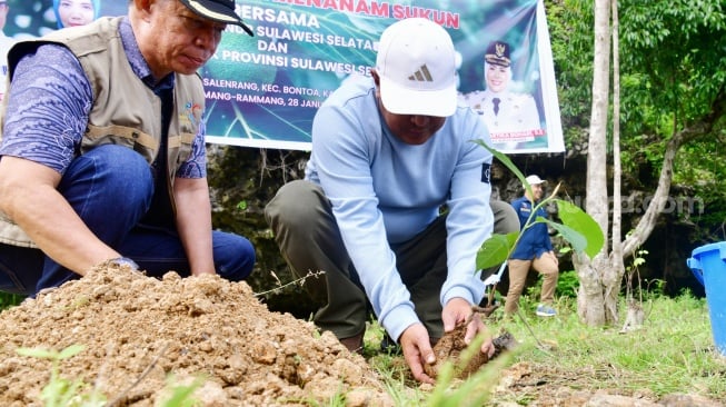 Aktivis Lingkungan Maros Apresiasi Langkah Bahtiar Baharuddin Lestarikan Kawasan Karst